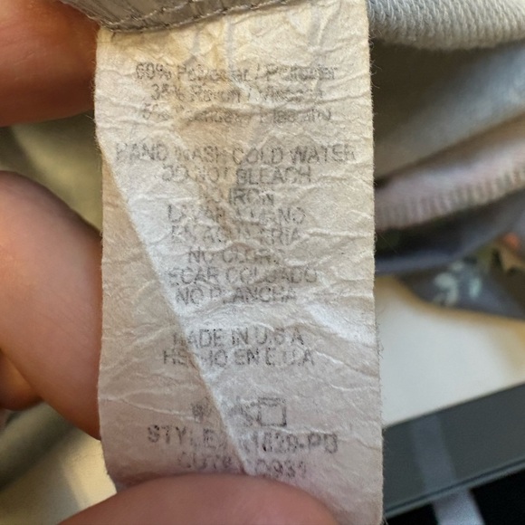 Pinkblush Maternity floral grey long sleeve comfortable feminine hoodie size M - Picture 7 of 9